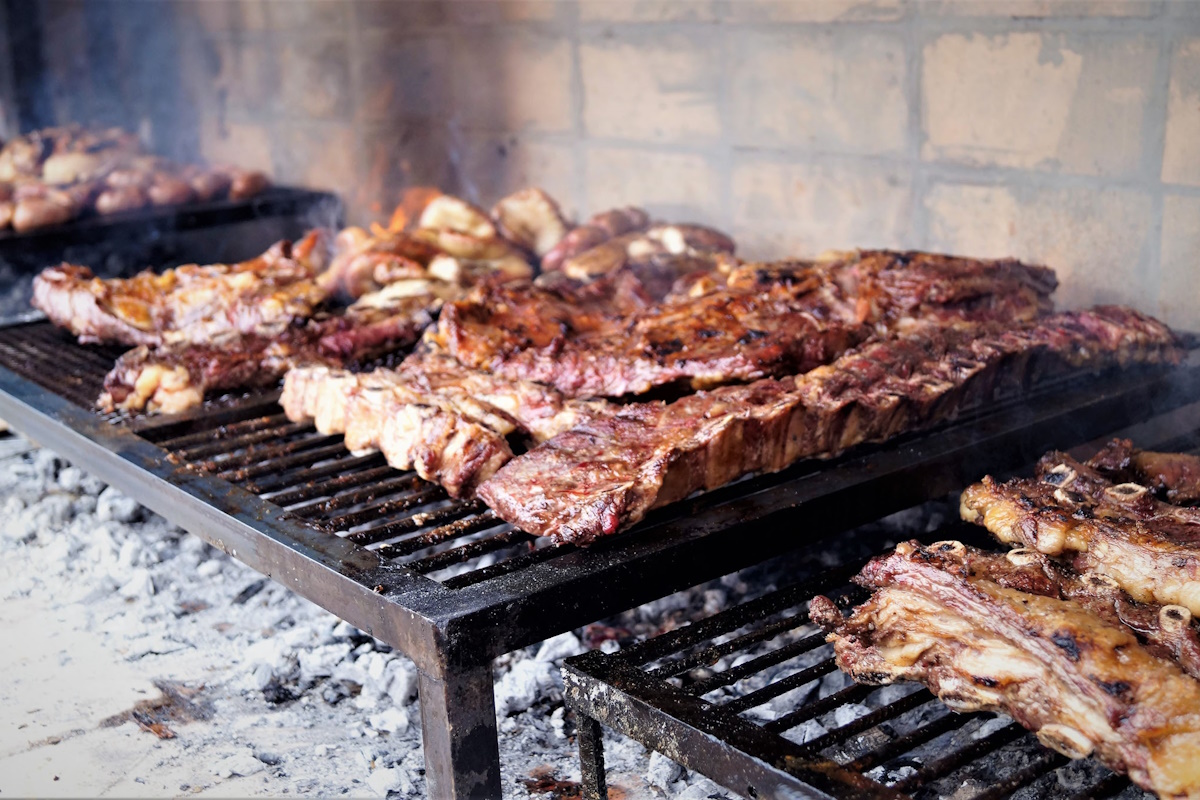 Restaurante de carnes a la brasa en Salou con especialidad en parrilla